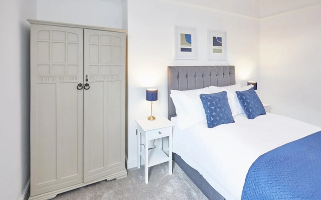 Host Stay Marshlands