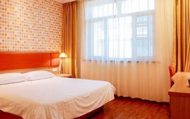Ease Hotel (Xinmin Liaohe Street Store)