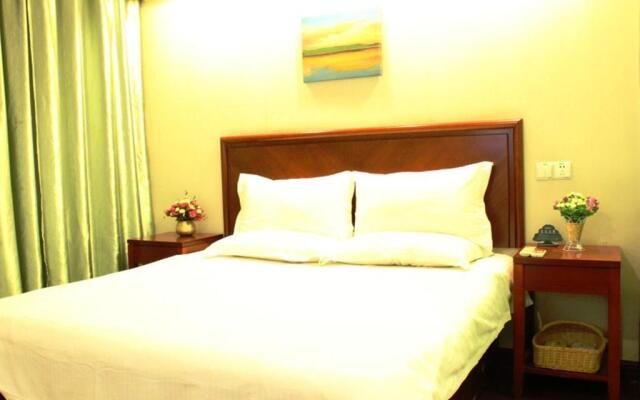 GreenTree Alliance Shanghai Fengzhuang Metro Station Hotel