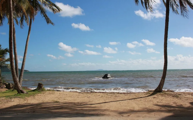 Hotel Lucia Beach