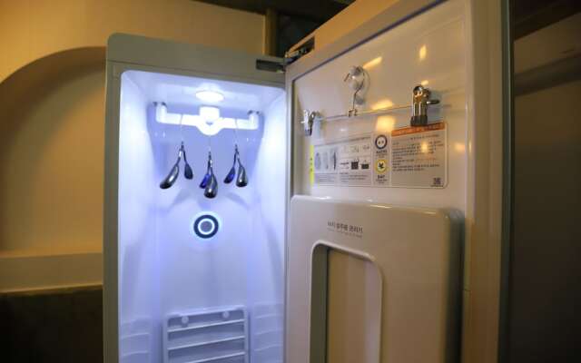 Gunsan JNK Classic Hotel - Black