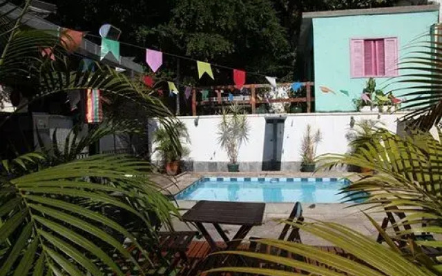 Rio Hostel & Suítes