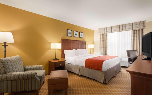 Country Inn & Suites by Radisson, Holland, MI