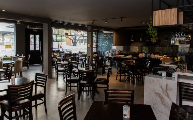 Uiramutam Palace Hotel