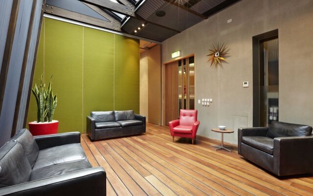 Tolarno Hotel