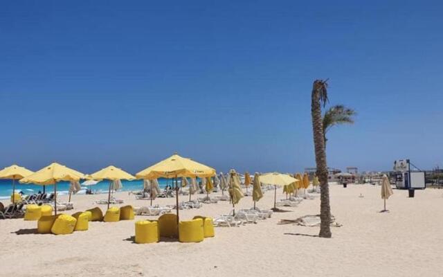 Amwaj North coast chalet families only