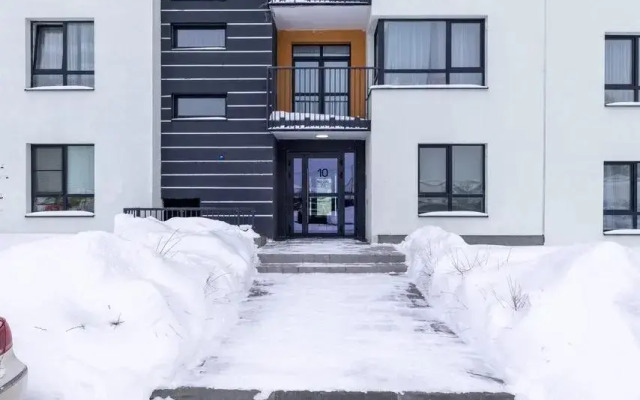 Поделам семейная квартира рядом с "Термы Юга"