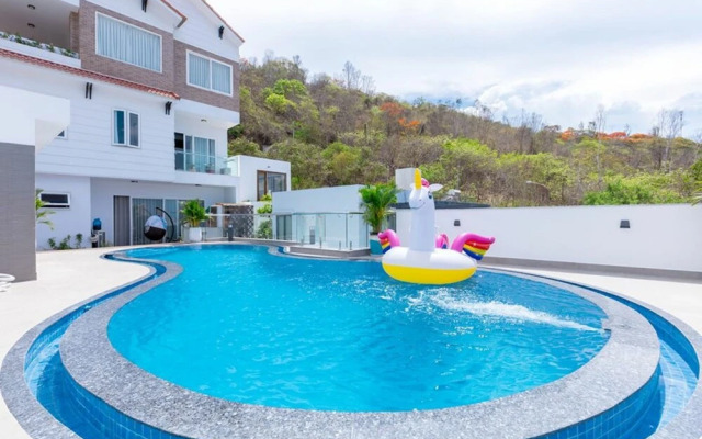 Tran Duy Luxury Villa 3