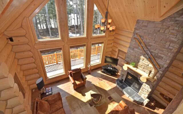 Chalet Four Bears