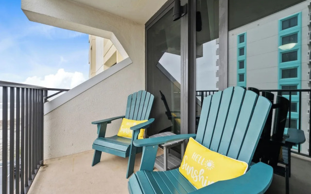 Island Winds West 471