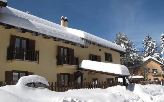 Il Bucaneve - Casa Vacanze Gambarie