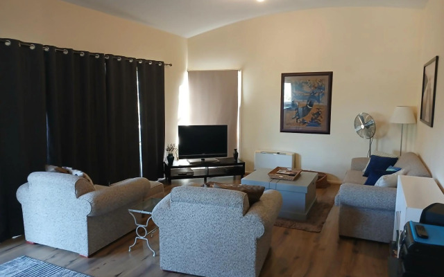 Elevated holiday house in bush setting overlooking wetlands