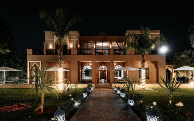 Charming 14-bed Villa in Marrakech