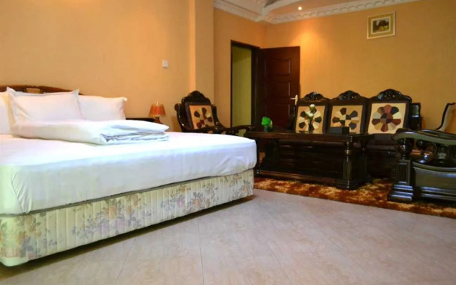 Biraj International Hotel