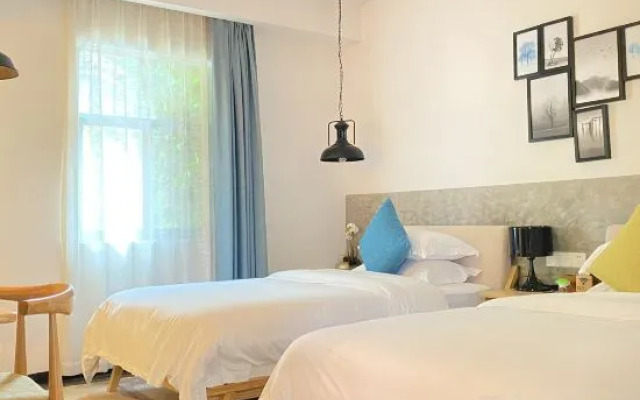 Hua Qian Zhu Homestay