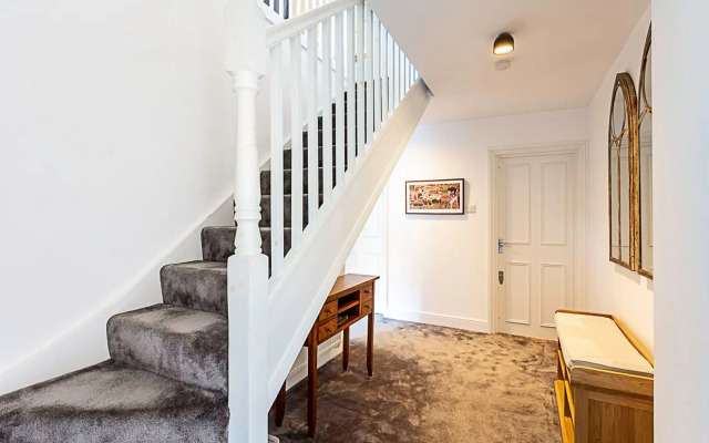 Idyllic Islington Flat