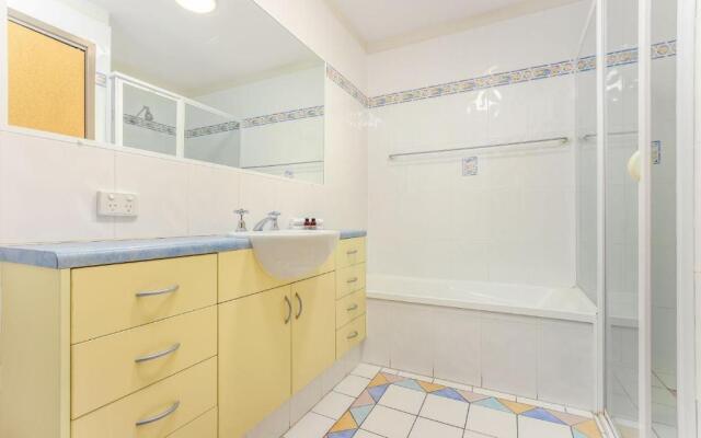 Lennox Beach Resort