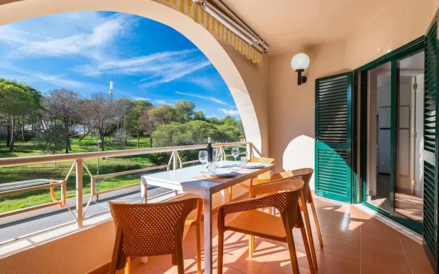 Salgados 1 Bedroom Apartment - 500m da Praia