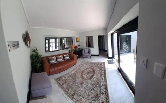 The Guesthouse 6 on Vrede