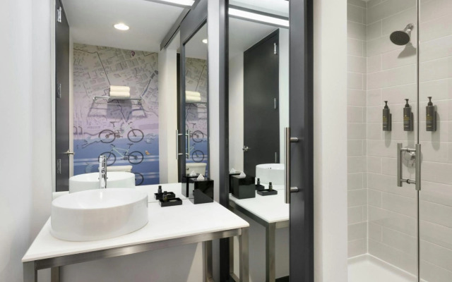 Aloft Greenville Downtown