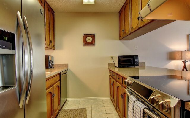 Comal River Condo 307