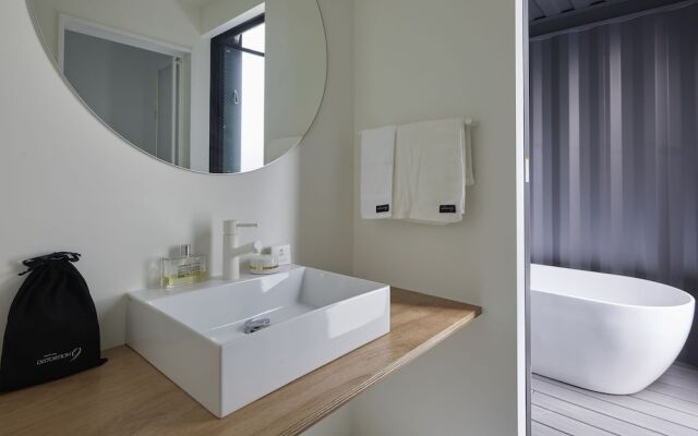 Gallery Hotel DISTORTION 9