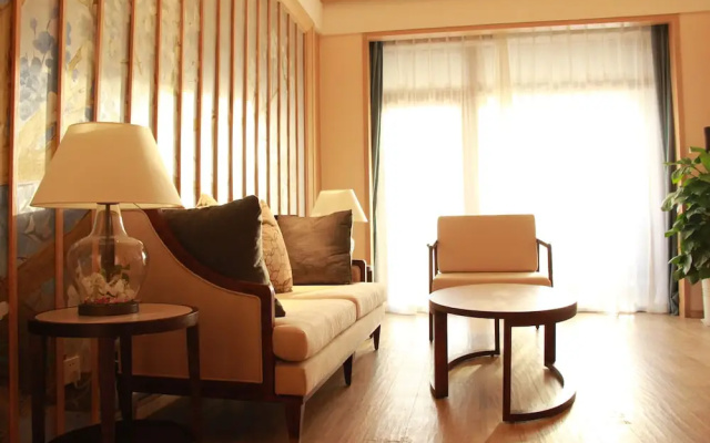 Queshan Lake Arcadia Intl Resort