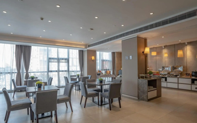 Homeinn Plus Hotel (Suzhou Wanda Plaza Subway Station)