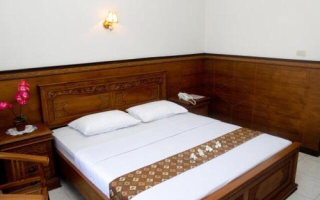 Hotel WIWI PERKASA 2