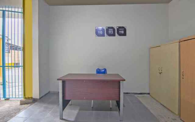 OYO Life 2834 Kost Milan Venesia