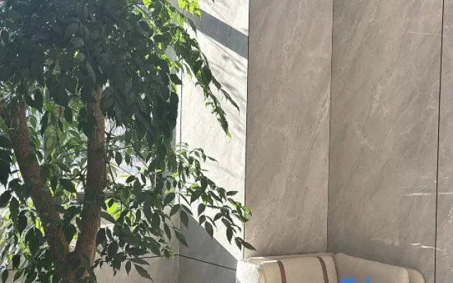 Yangzhou Lotus Bay Hotel