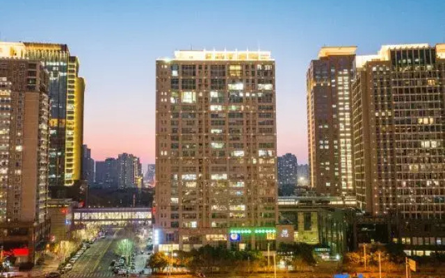 Zhengzhou Yunmo Hotel