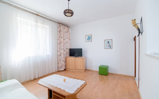 Apartment Annie - sea view : A3 Postira, Island Brac