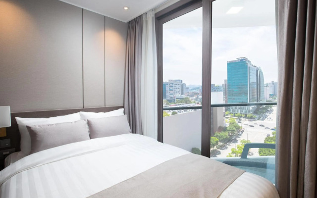 UTOP Boutique Hotel & Residence