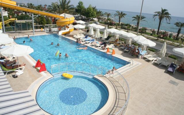 White Gold Hotel & Spa