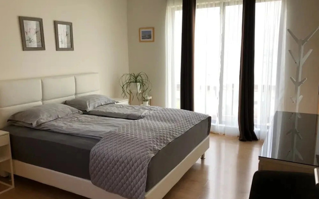 Melas 9 Guesthouse