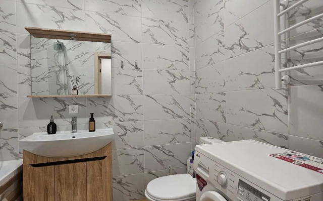 Апартаменты на набережная Кустаревская 15