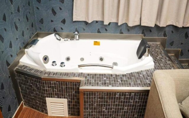 Palette Luxury Credit Hotel