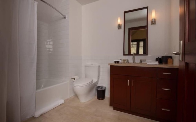 Platinum Vail Solaris 3 Bedroom With Den Vacation Rental Set at the Base of the Mountain Just Steps From the Gondola