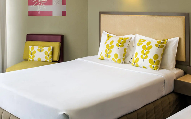 Mercure Nadi