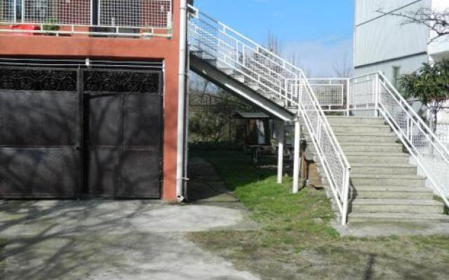Guest House