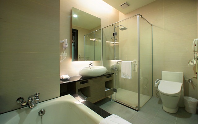 Shinkansen Grand Hotel