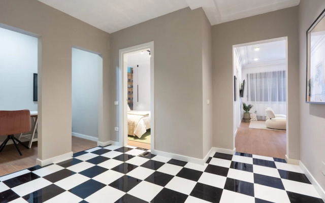 Spacious 3BR by Cismigiu Gardens