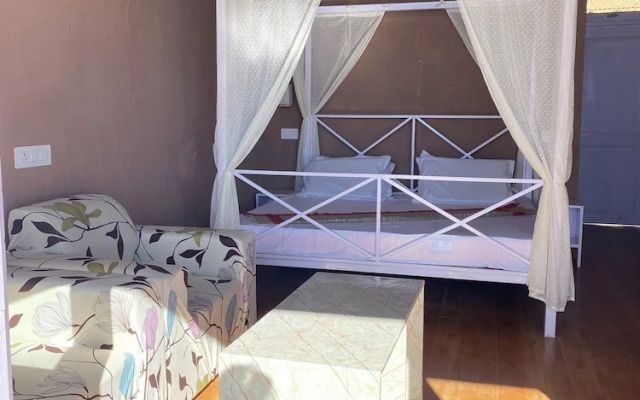 Small Victories Mountain Stay