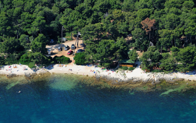 Maistra Select Amarin Resort