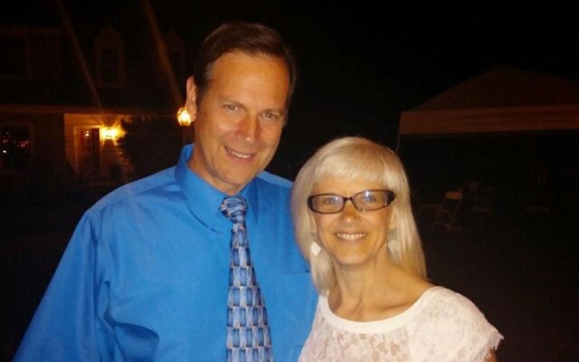 Brownstone Colonial Inn