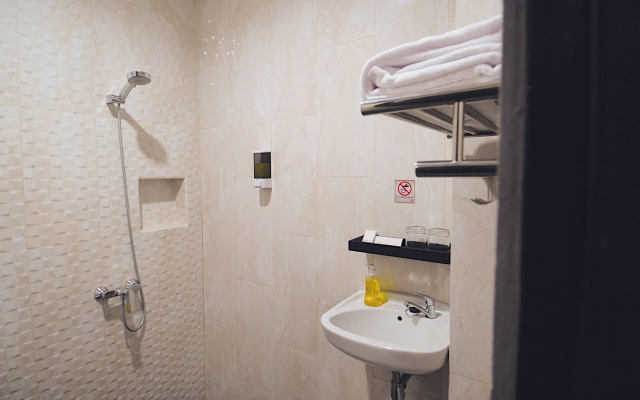 Kamala House - Hostel