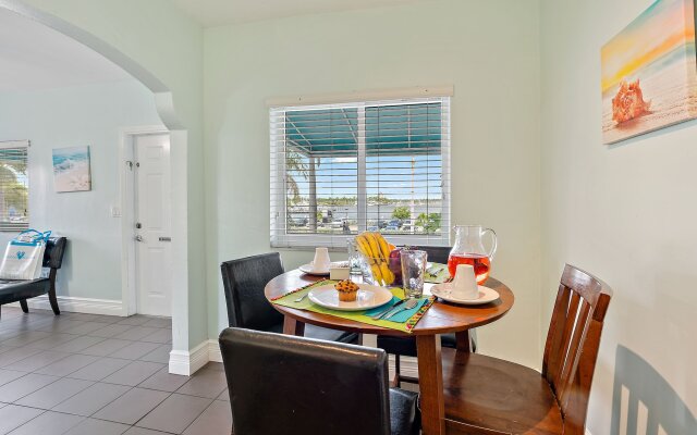 Hollywood Beachside Boutique Suites