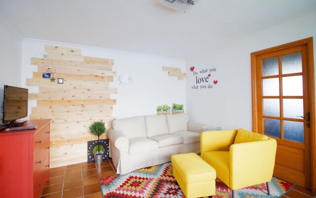 Lomo Sala House III