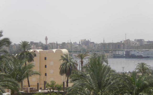 El Fayrouz Hotel